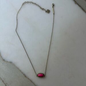 Kendra Scott Elegant magenta pink Necklace